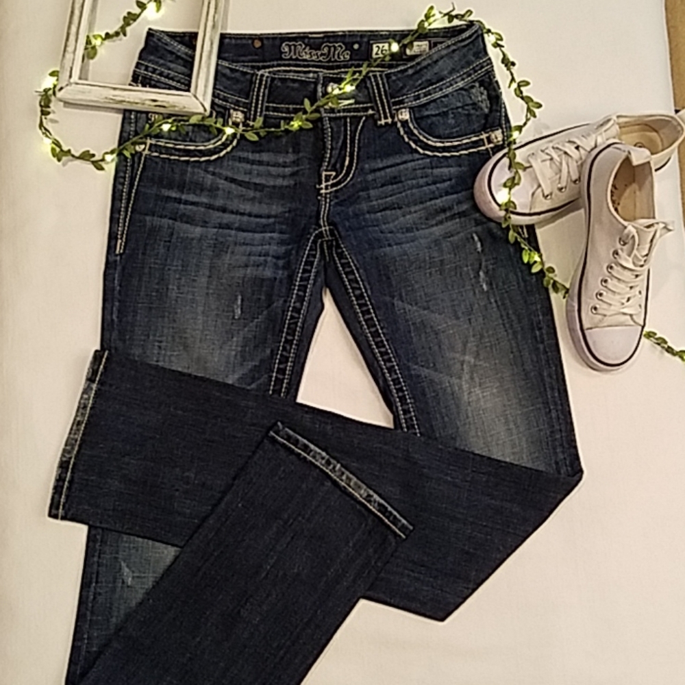 EUC Miss Me Straight Leg Rhinestone Cross Pocket - Picture 2 of 8
